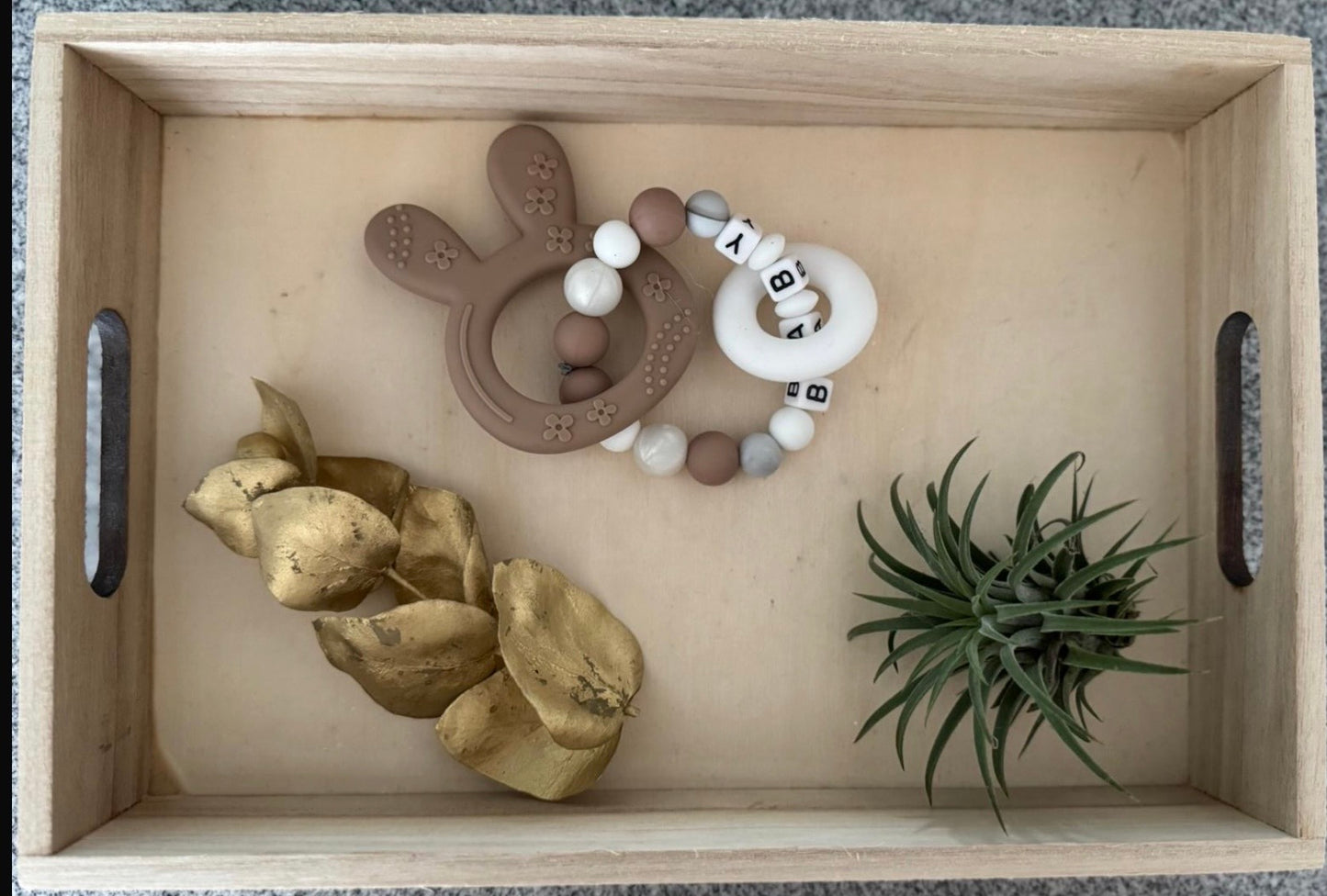 Personalisierter Beissring – mit Liebe handgemacht 🤎